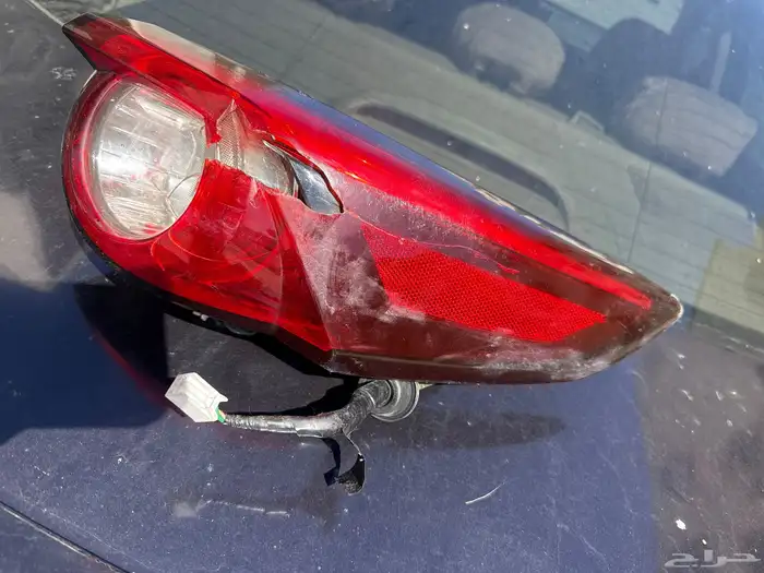 اسطب مازدا cx9 2018 فيه كسر بسيط وكاله 0