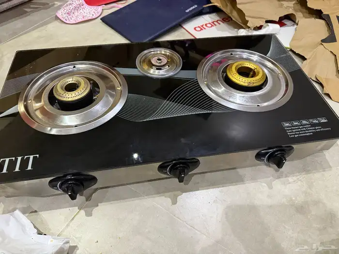 اغراض للبيع اصطوانة غاز و عين شعله و مطبخ صغير وجوال 4