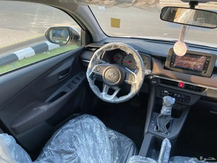 تويتا يارس2024 ممشي 11 الف y plus 35