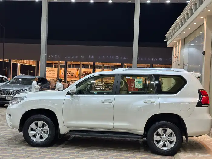 تويوتا برادو موديل 2022 سعودي 4سلندر 4