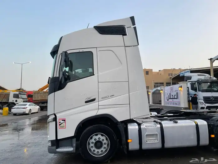 راس فولفو 2021 FH 460 بطاقة جدة 11