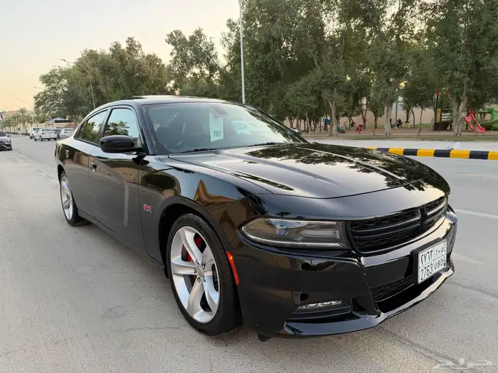 دوج تشارجر RT 2016 فل هاوس هيمي 8 سلندر بحالة الوكاله 13