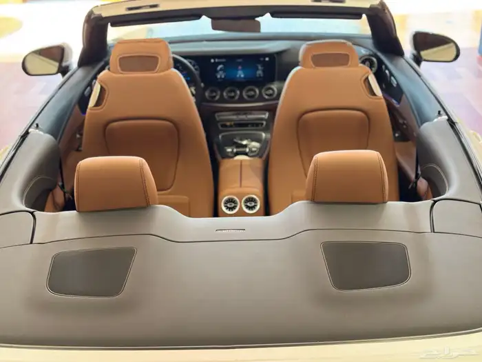 مرسيدس E200 AMG كشف 2023 فقط 3 الاف كم اخو الجديد 29