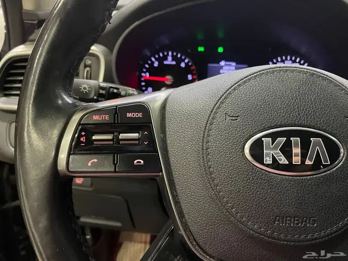 كيا سورنتو 2019 5 ركاب نص فل ( ديزل ) 2.0D 20