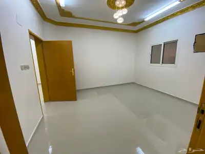 شقة بلاطة شبه جديدة للإيجار - حي العريسة الشمالي index