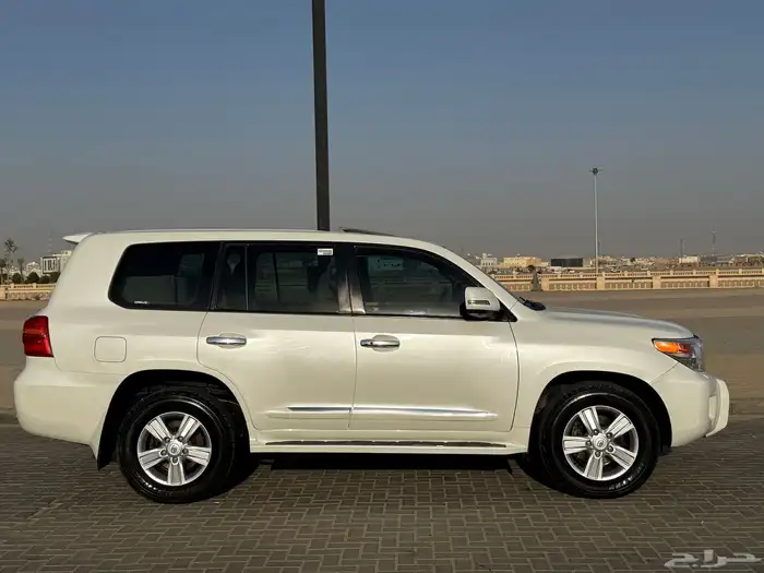 جيب جكسار 2014 فل كامل 8 سلندر سعودي شد بلد الدفعه الاخيره 7