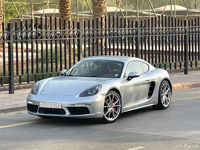 بورش كايمن S 718 2017 نظيف جدا منوة المستخدم 4