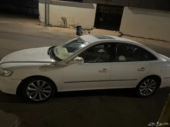 ازيرا هونداي 2009 2