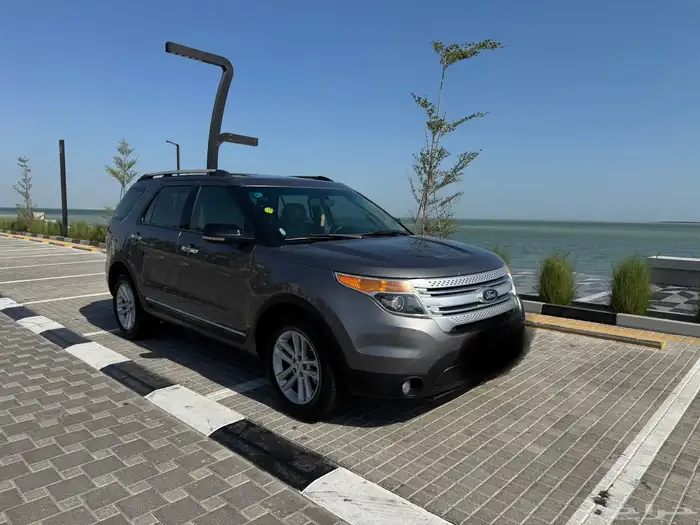 للبيع فورد اكسبلورر 2013 فل دبل 12