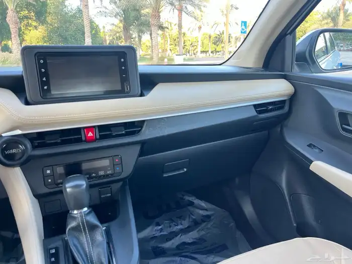 تويوتا يارس موديل 2023 نظيف 43