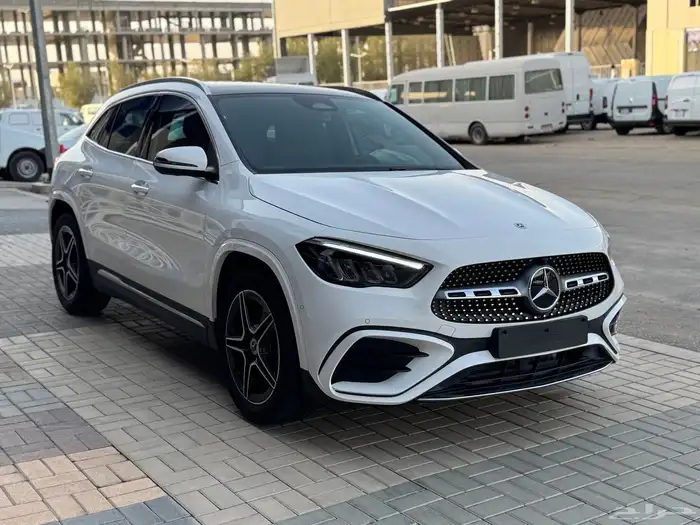 مرسيدس GLA200 2025 KIT AMG عداد 10 الاف 1