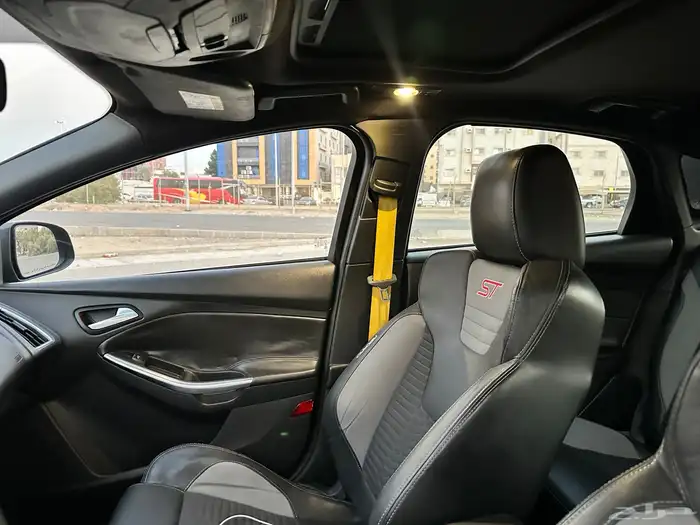 فورد فوكس 2016 ST تيربو وكاله نظيف جدا 40