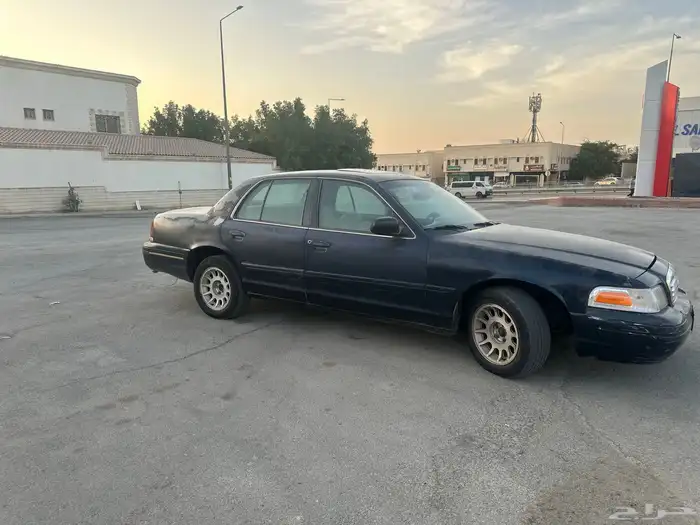 فورد فكتوريا موديل 1999 5