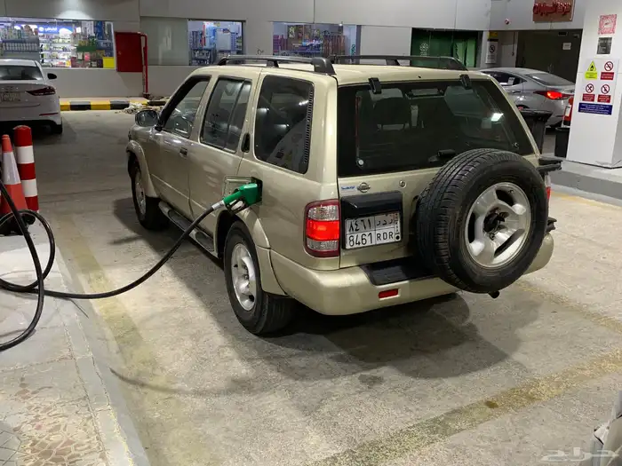 نيسان باثفندر 1998 3