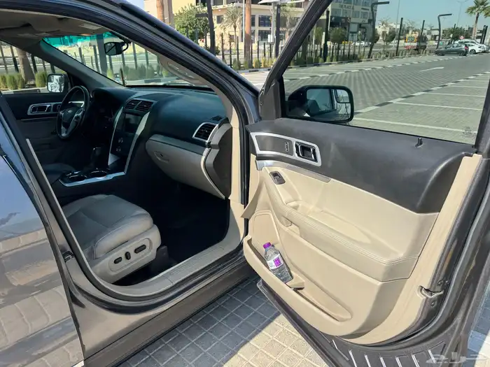 للبيع فورد اكسبلورر 2013 فل دبل 31