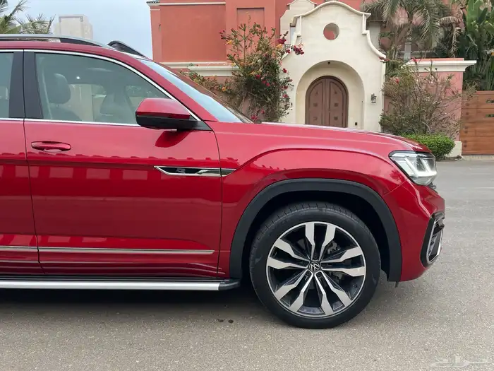 فولكسفاجن تيرامونت R 2021 شبه جديد 8