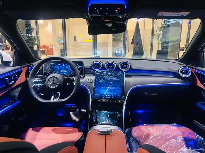 مرسيدس C200 AMG 2025 (اصفار) 22