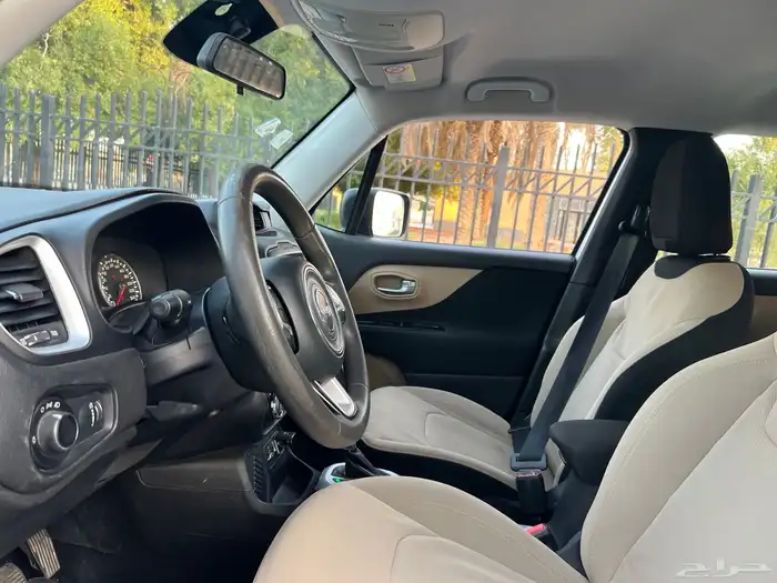 جيب رينيجيد 2016 13