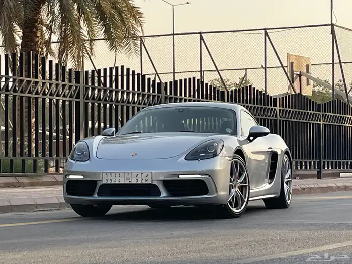 بورش كايمن S 718 2017 نظيف جدا منوة المستخدم 0