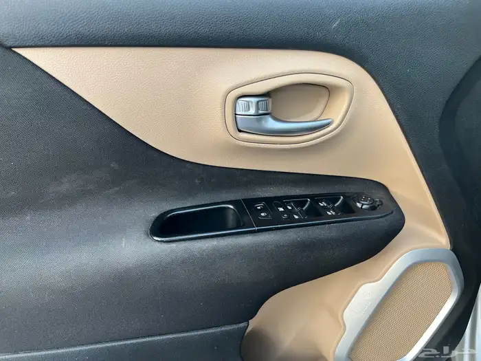 جيب رينيجيد 2016 11