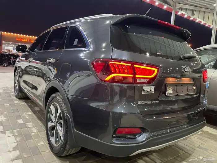 كيا سورنتو 2019 5 ركاب نص فل ( ديزل ) 2.0D 3