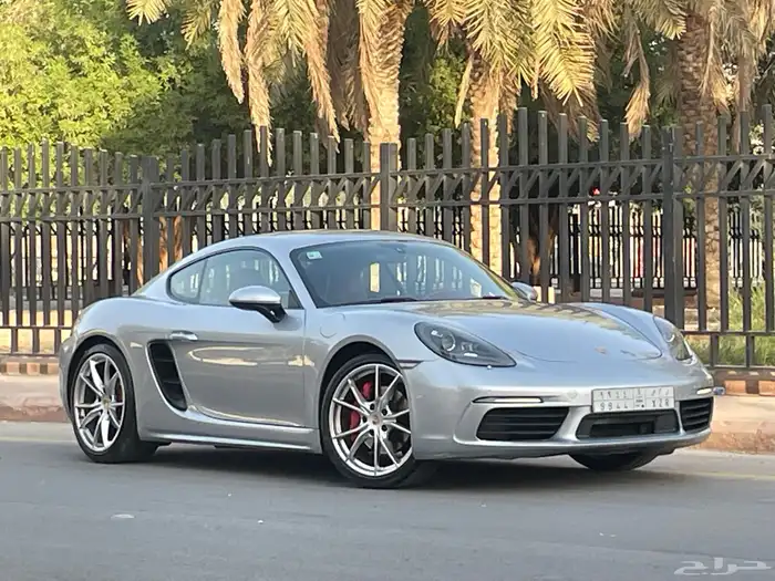 بورش كايمن S 718 2017 نظيف جدا منوة المستخدم 24