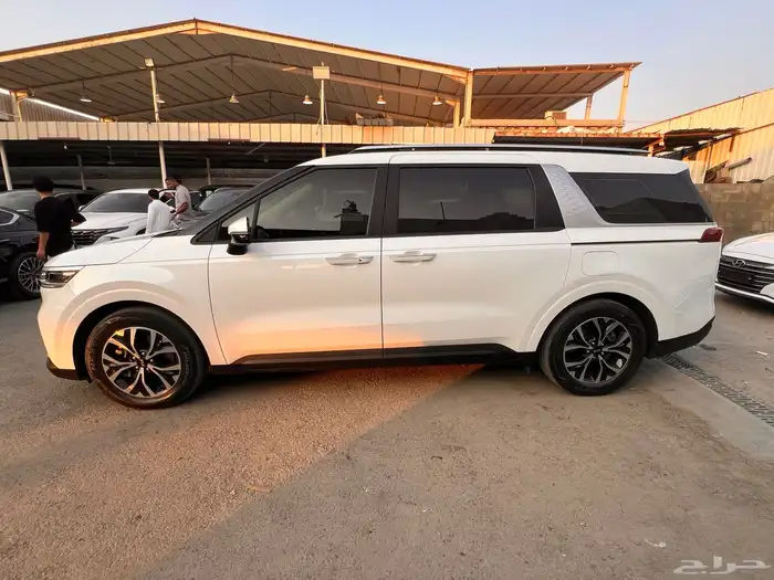 كرنفال 2021 (ديزل) 9مقاعد وارد كوريا 4