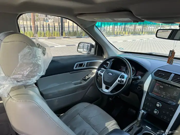 للبيع فورد اكسبلورر 2013 فل دبل 28