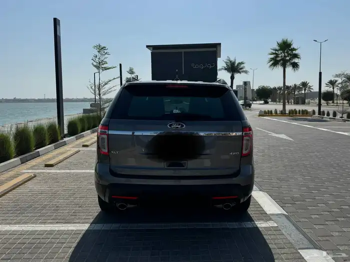 للبيع فورد اكسبلورر 2013 فل دبل 10