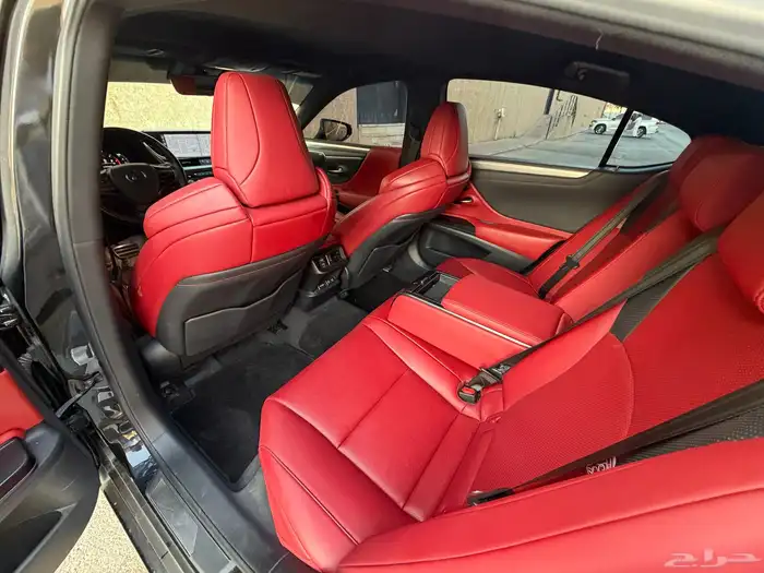 لكزس es350 F sport موديل 2021 25