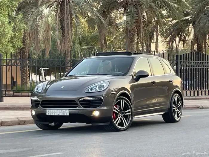 بورش كايين S 2013 فل كامل نظيف جدا منوة المستخدم 2