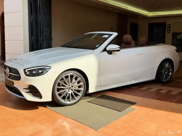 مرسيدس E200 AMG كشف 2023 فقط 3 الاف كم اخو الجديد 19