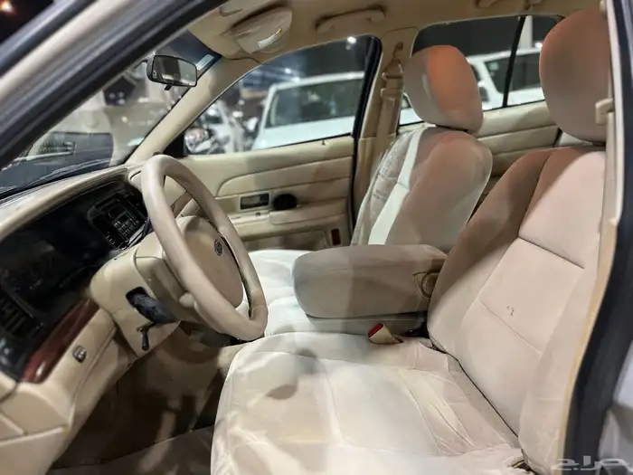 فورد فكتوريا 2011 25