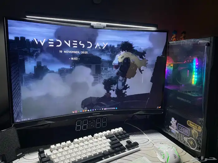 شاشة قيمنق 2k كيرف من سامسونج 165Hz 0