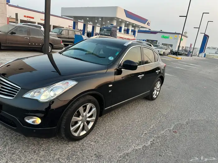 أنفنتي QX50 2015 4