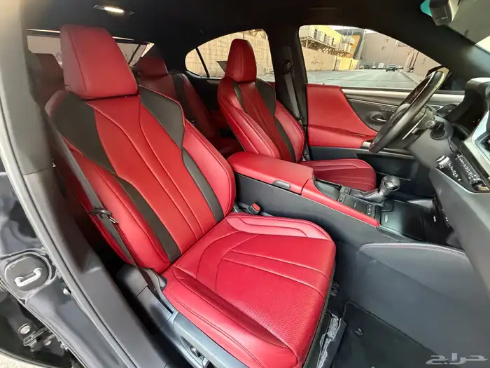 لكزس es350 F sport موديل 2021 40
