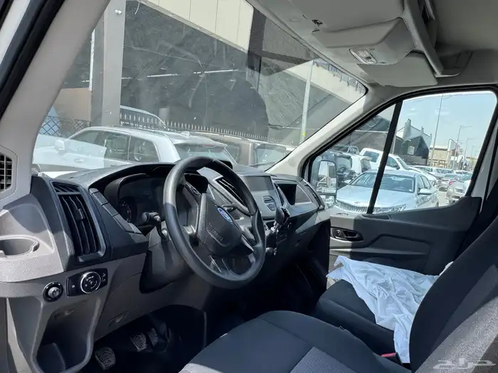 فان فورد ترانزيت 2021 10