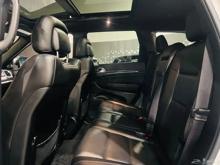 جيب جراند شيروكي 2021 وكاله (بحاله ممتازه) 8