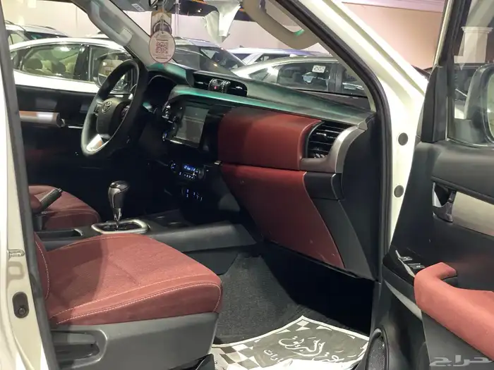 تويوتا هايلوكس 2023 ممشى 48 الف شرط الشرط فل ديزل 17