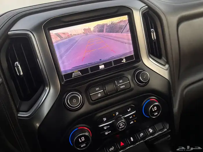 شيفروليه سلفرادو تريل بوس z71 2020 33