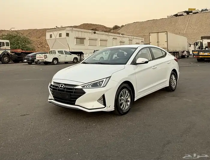 هونداي النترا 2020 ( بنزين ) شبه جديدة للبيع 0