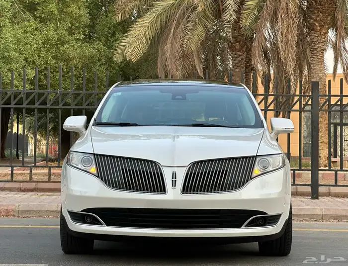 لينكون MKT موديل 2013 فل كامل 8