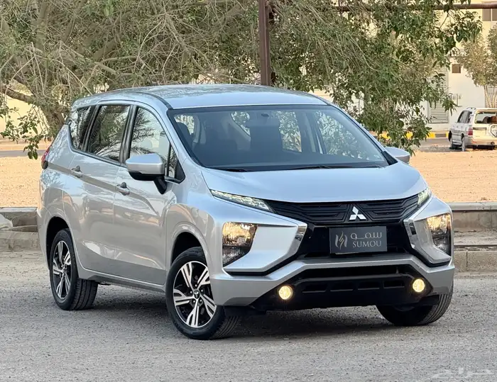 ميتسوبيشي اكسباندر موديل 2022 نظيف عداد قليل 2