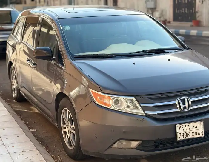 هوندا اوديسي 2012 نظيفه 4
