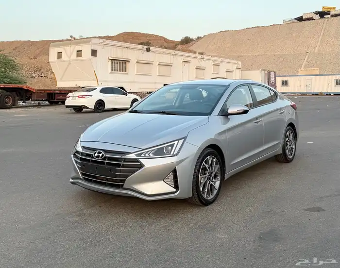 هونداي النترا 2020 ( بنزين ) فل كامل بدون فتحه سقف للبيع 0