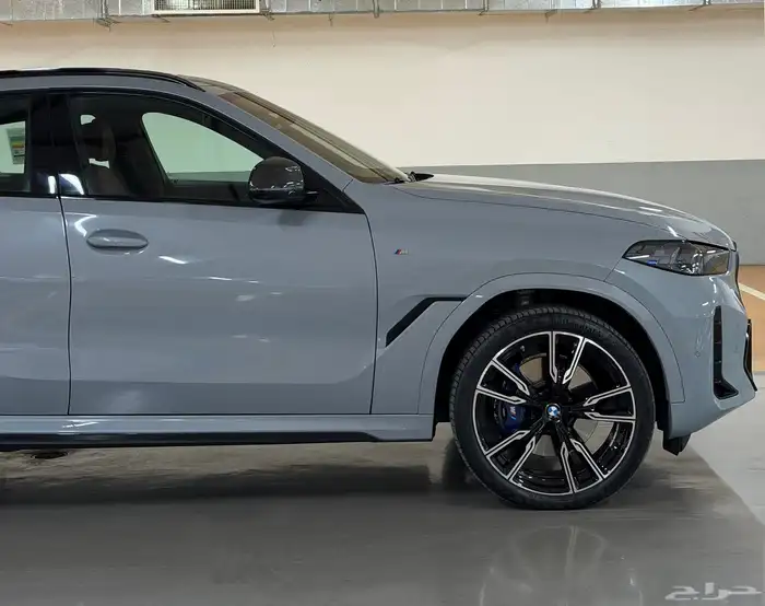 بي ام دبليو 2024 X6 5