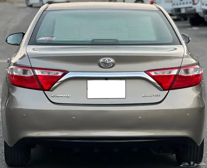 تويوتا كامري ليمتد 2017 9