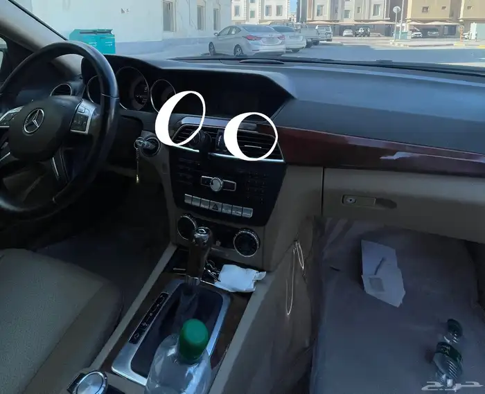 مرسيدس c200 موديل 2013 12