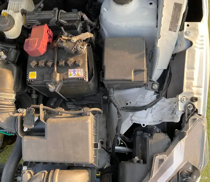 تويتا يارس2024 ممشي 11 الف y plus 44