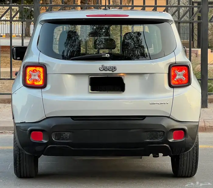 جيب رينيجيد 2016 9